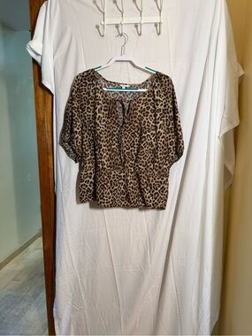 Reitmans Leopard-Print Short Sleeve Smocked Waist Top - Brown